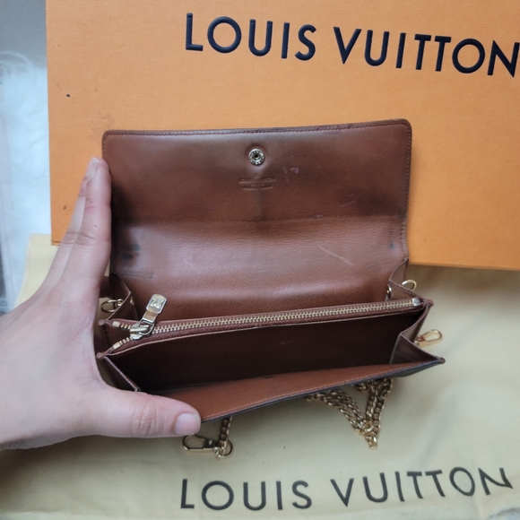 100% Authentic Louis Vuitton Monogram wallet - Picture 3 of 8